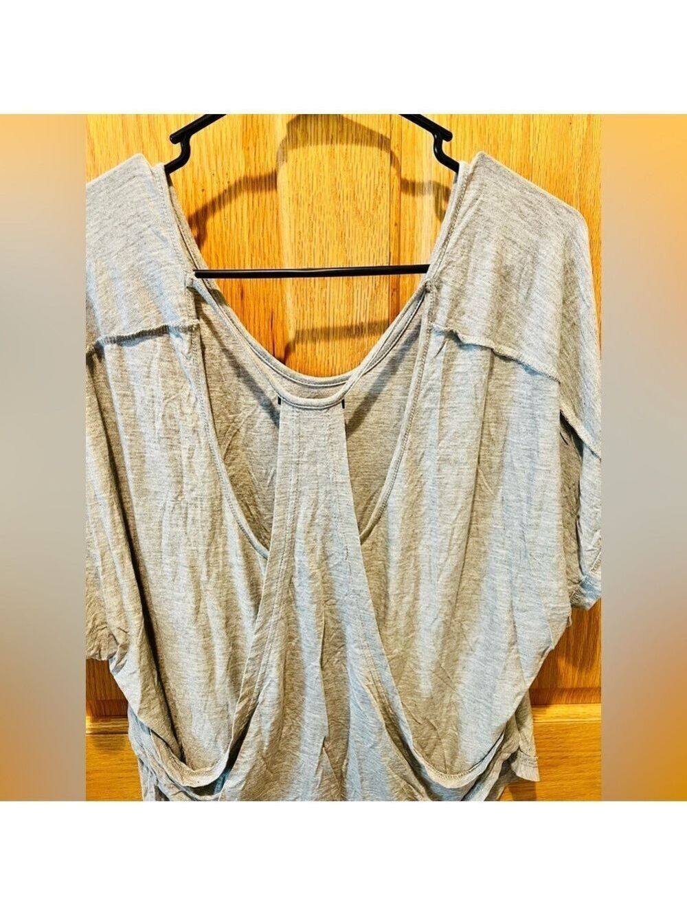 HP!🖤 POL Gray Open Back Draped Dolman Top – Size Small – NWOT - Picture 11 of 16